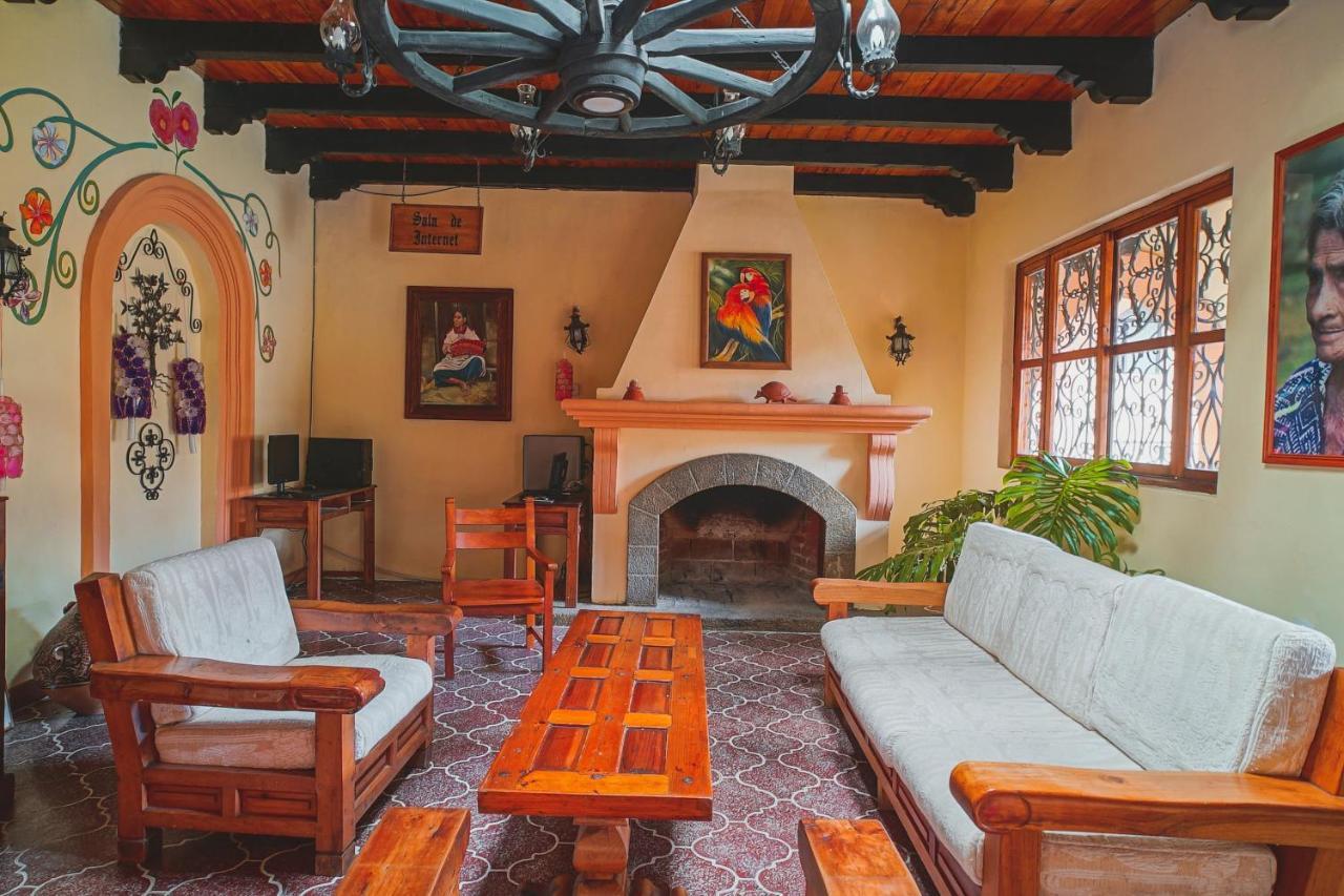 Hotel Rincon Del Arco San Cristóbal de Las Casas Buitenkant foto