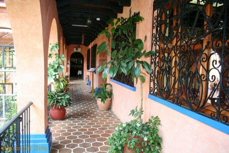 Hotel Rincon Del Arco San Cristóbal de Las Casas Buitenkant foto