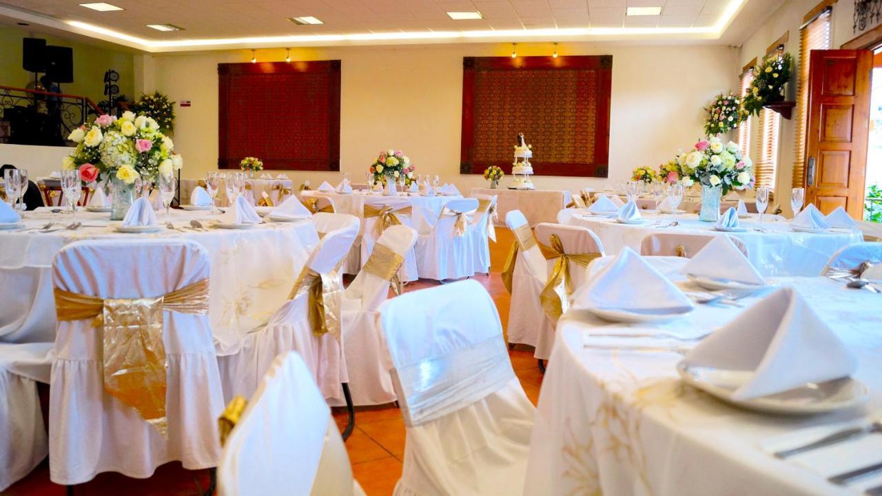 Hotel Rincon Del Arco San Cristóbal de Las Casas Buitenkant foto