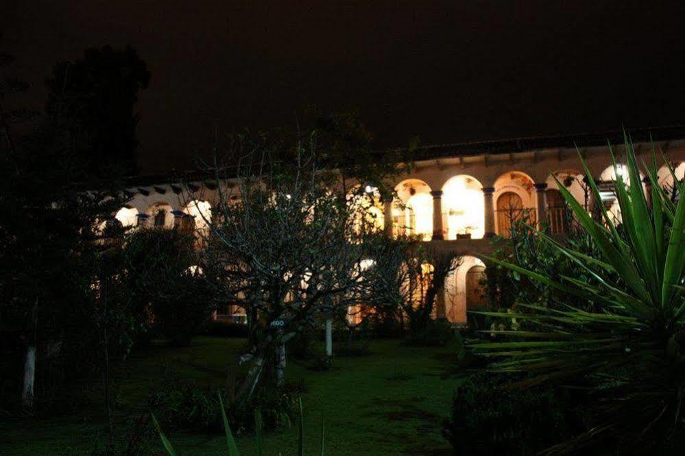 Hotel Rincon Del Arco San Cristóbal de Las Casas Buitenkant foto